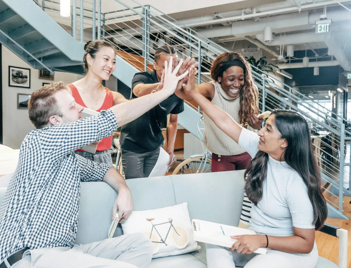 Una agencia de marketing que concreta nuevos clientes como partner ventasxmayor.com.ar