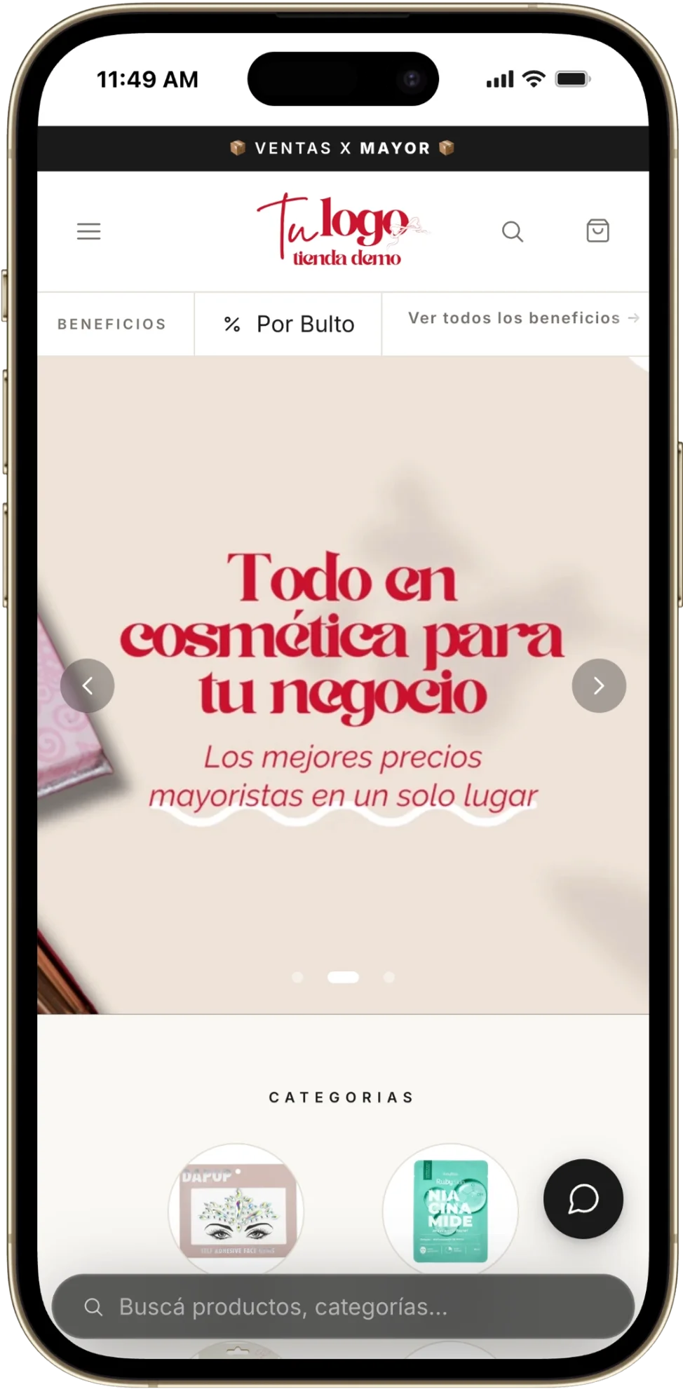 Tienda mayorista de cosmética creada con VentasxMayor abierta en un iPhone: banner con marca propia, beneficios por bulto y categorías de productos